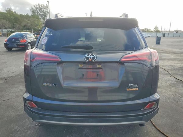 2018 TOYOTA RAV4 Adventure/XLE — DIRR