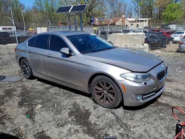 2016 BMW 528 xDrive