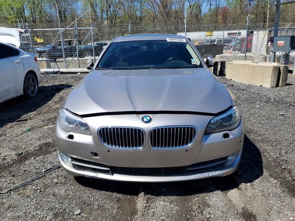 2016 BMW 528 xDrive