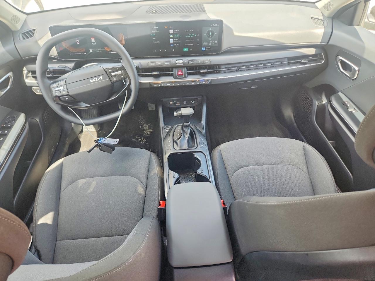 2025 KIA K4 LX, LXS