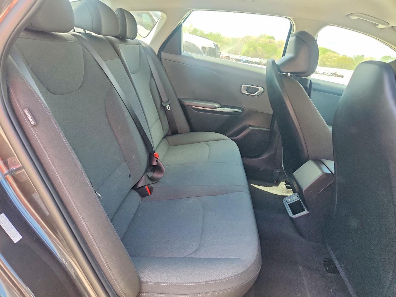 2025 KIA K4 LX, LXS
