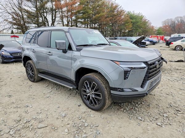 2025 LEXUS GX 550 — Passenger 3/4