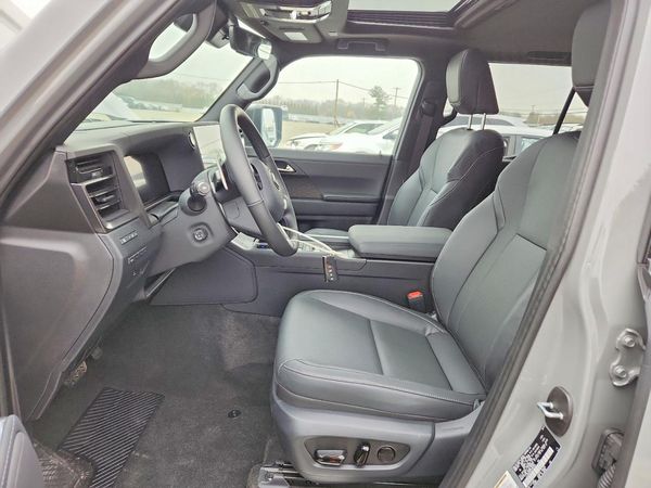 2025 LEXUS GX 550 — DENT