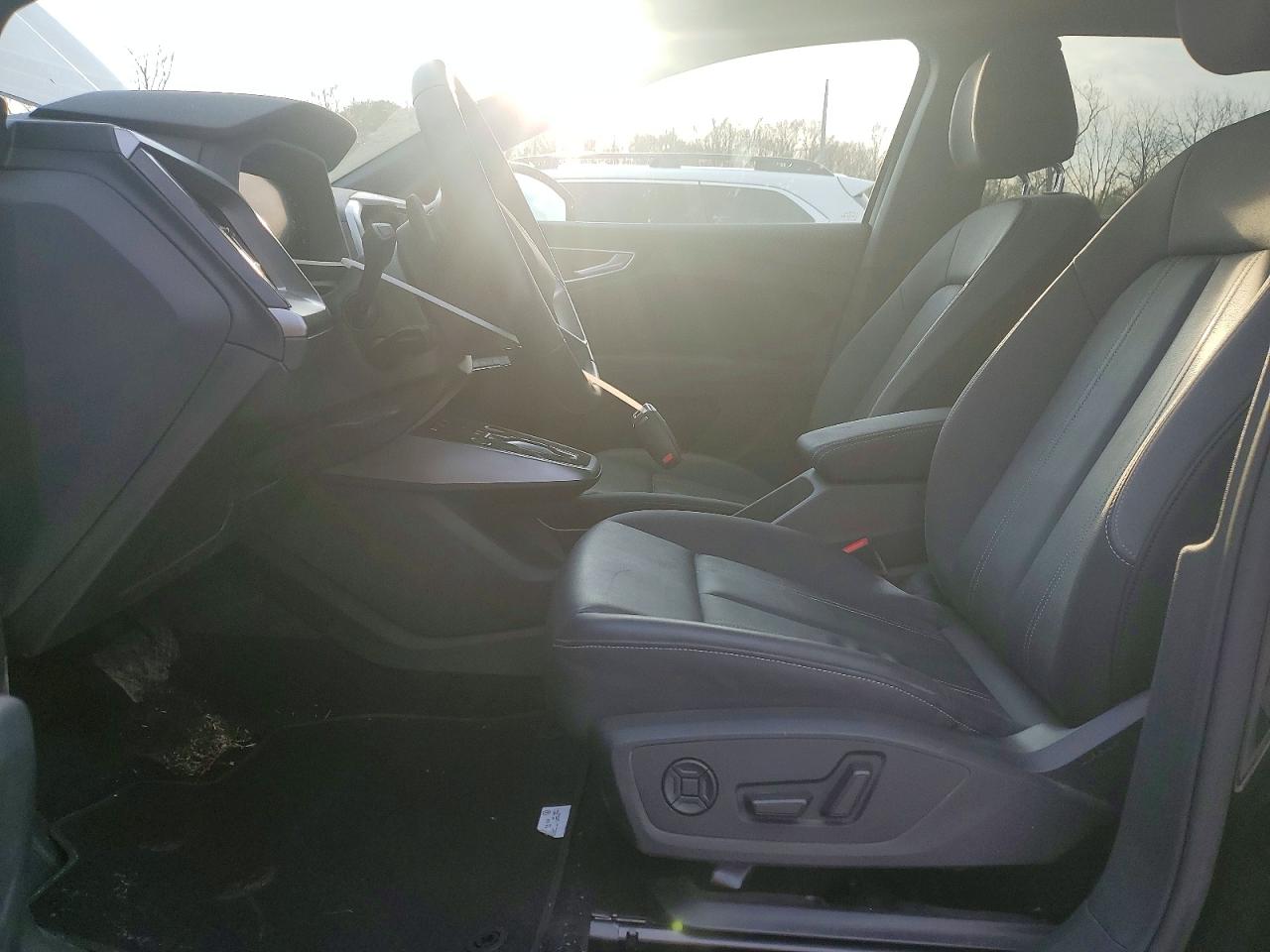 2024 AUDI Q4 E-TRON