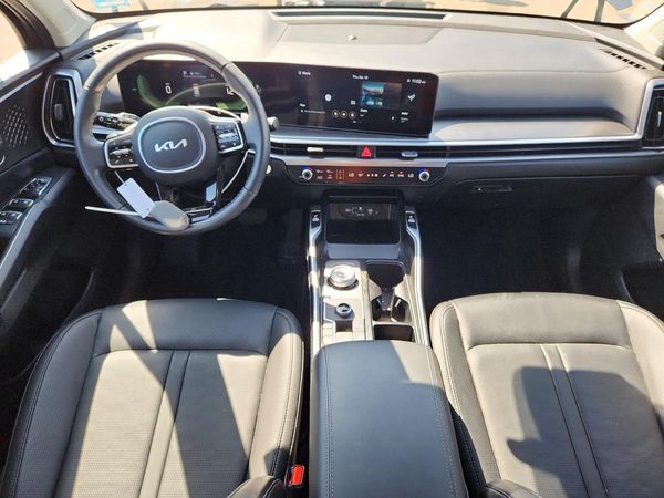 2025 KIA SORENTO PLUG-IN HYBRID