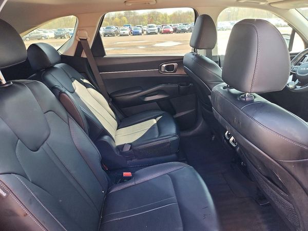 2025 KIA SORENTO PLUG-IN HYBRID