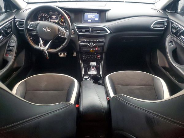 2018 INFINITI QX30