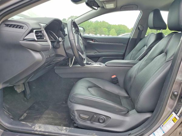 2023 TOYOTA CAMRY XLE — DENT