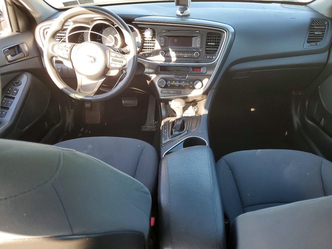 2015 KIA OPTIMA GL - Middle-low