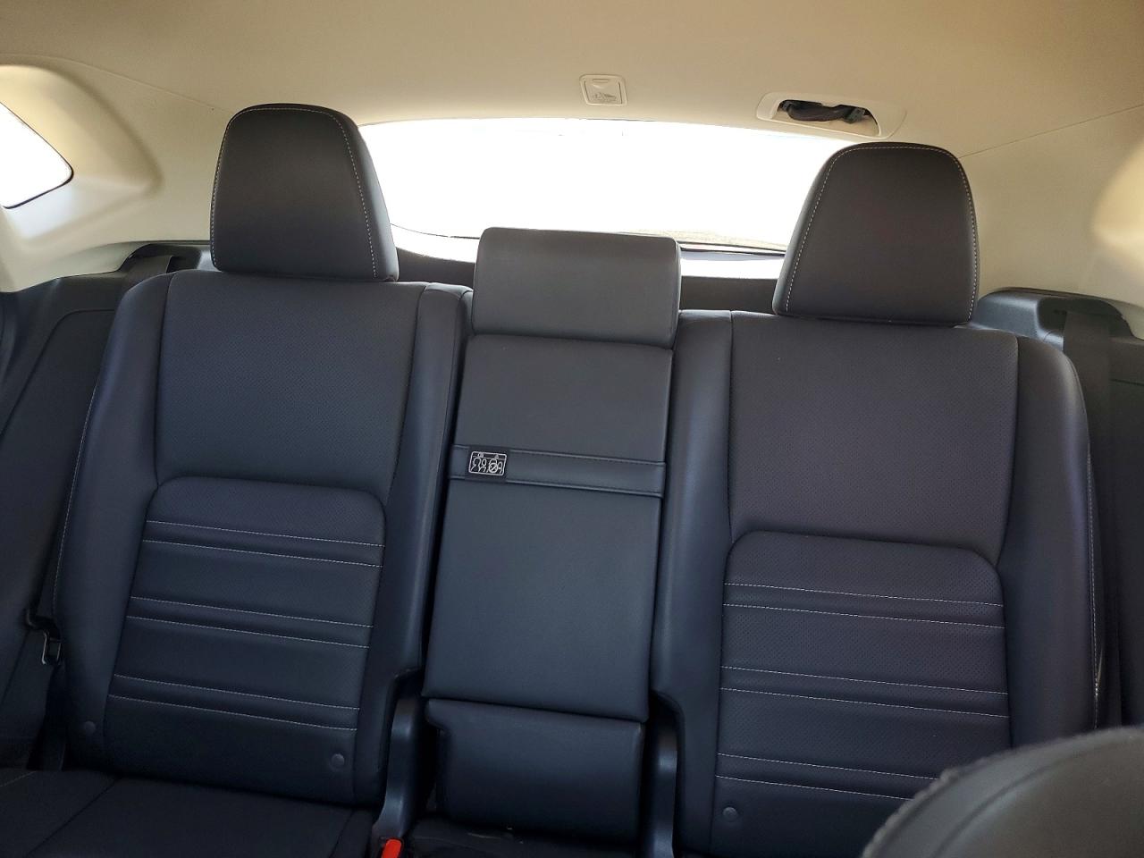 2016 LEXUS NX 200t Luxury