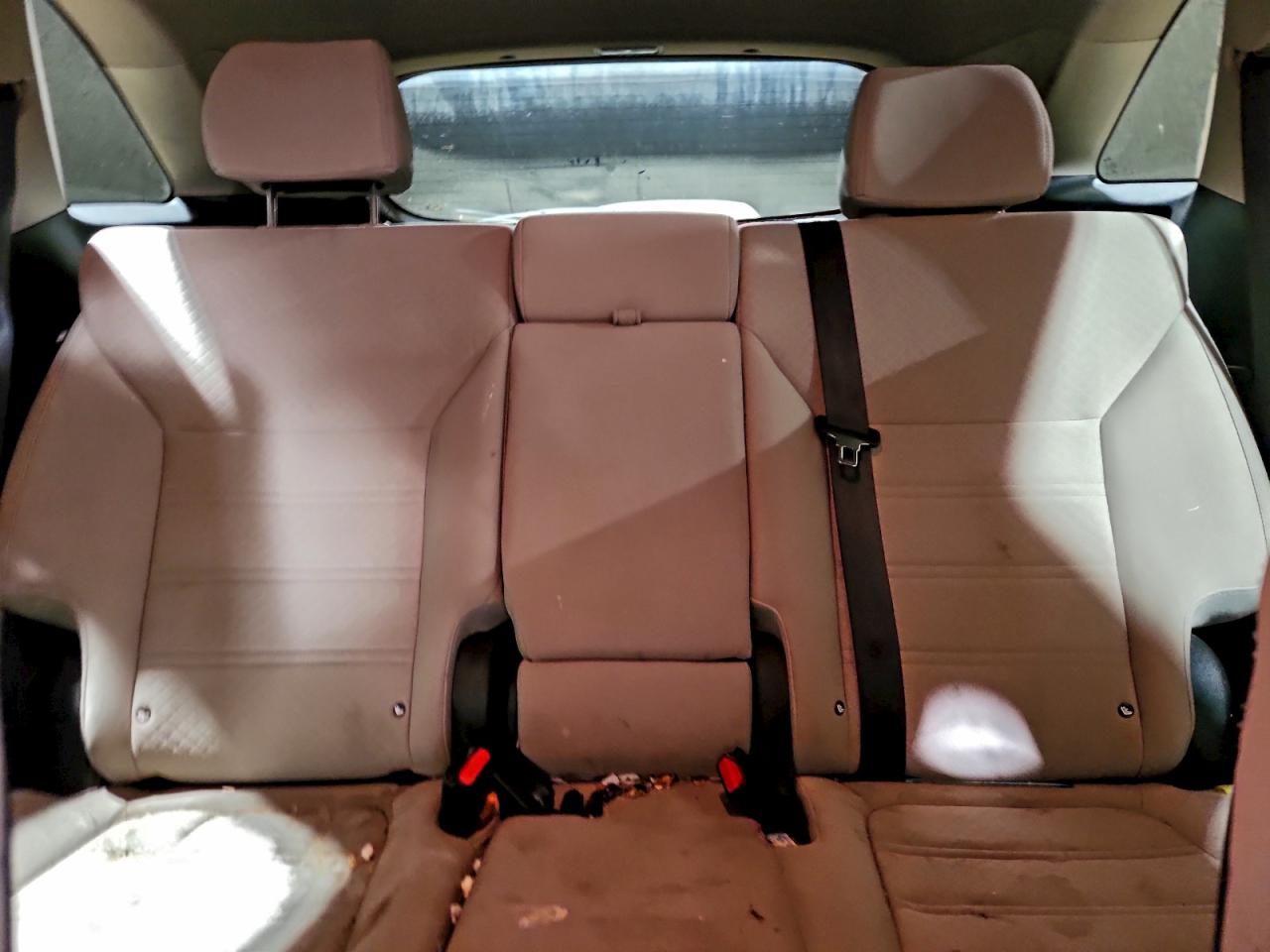 2016 KIA SORENTO L / LX
