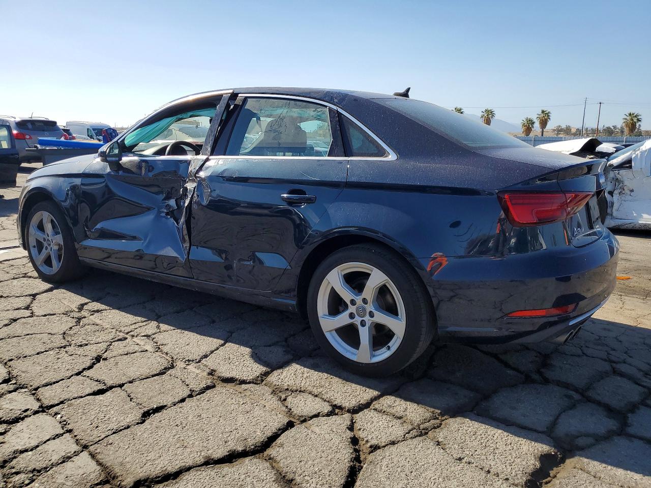 2019 AUDI A3 Premium, Titanium