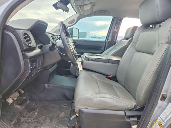 2020 TOYOTA TUNDRA SR5 Grade