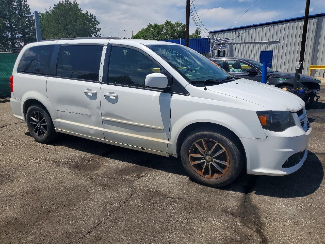 2017 DODGE GRAND CARAVAN GT
