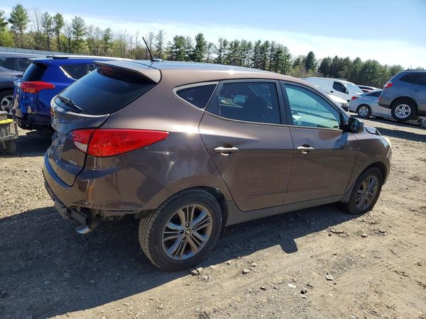2015 HYUNDAI TUCSON GL (Middle-Low)