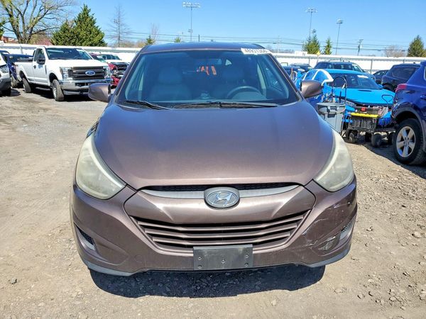 2015 HYUNDAI TUCSON GL (Middle-Low)
