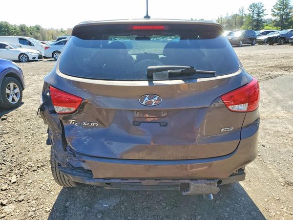 2015 HYUNDAI TUCSON GL (Middle-Low)