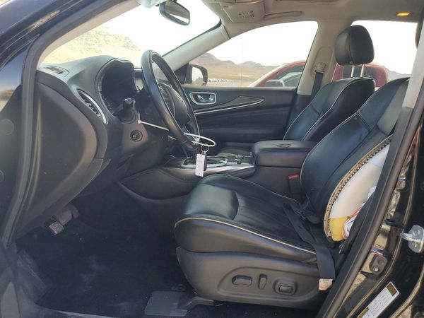 2017 INFINITI QX60 — DENT
