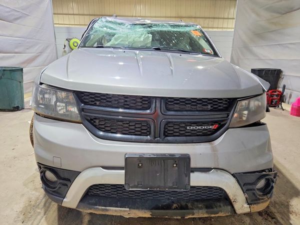 2019 DODGE JOURNEY Crossroad