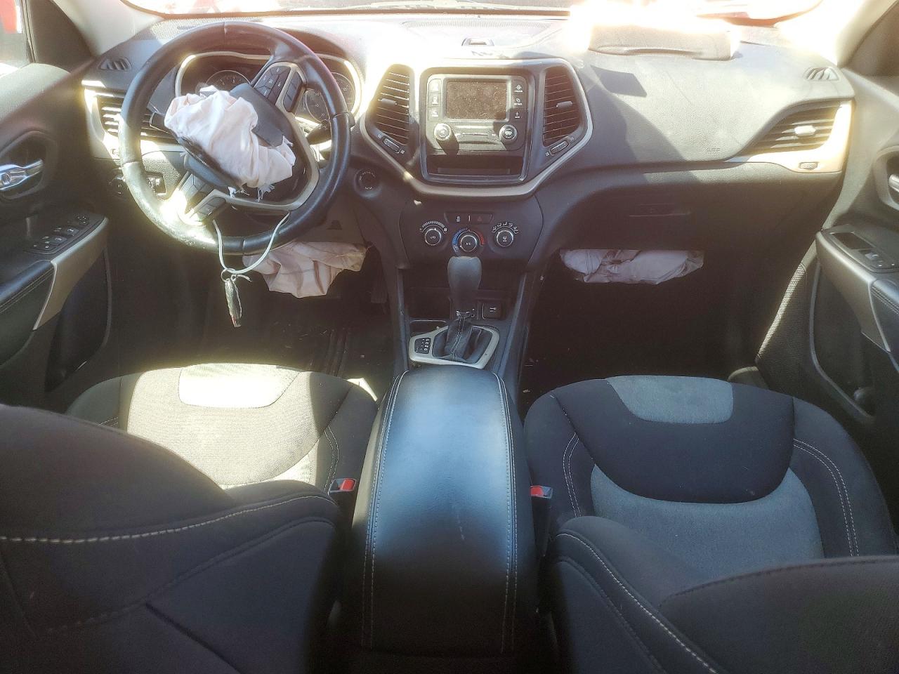 2018 JEEP CHEROKEE LATITUDE FWD