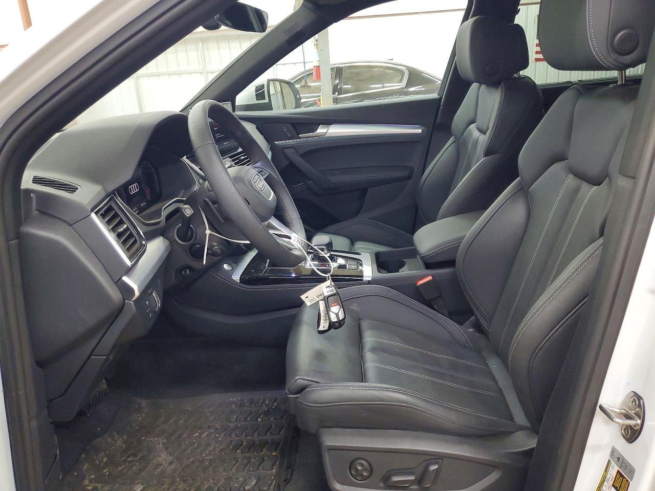 2025 AUDI Q5