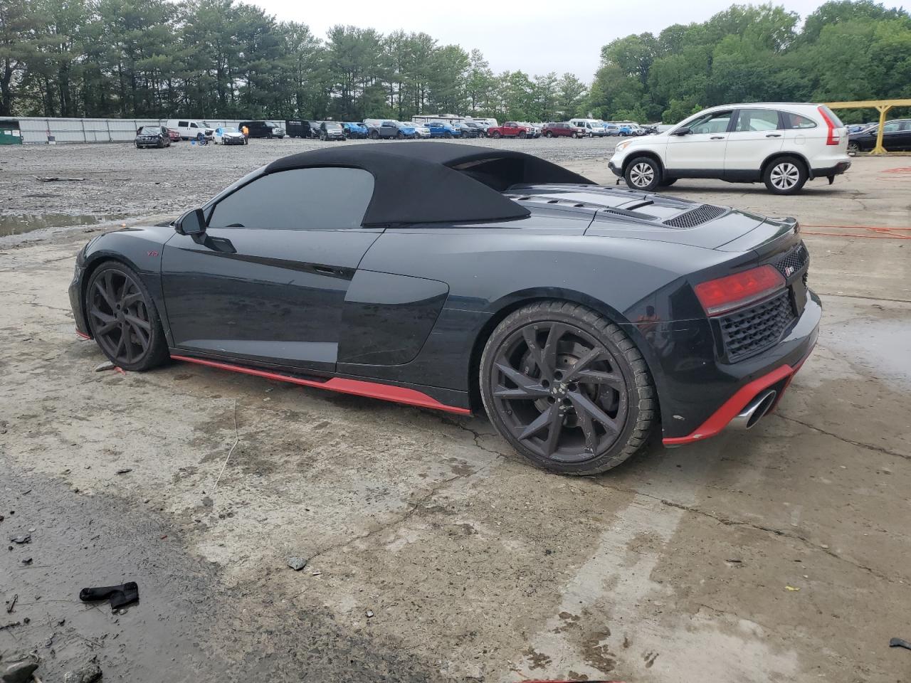 2022 AUDI R8