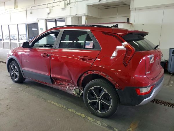 2023 KIA NIRO