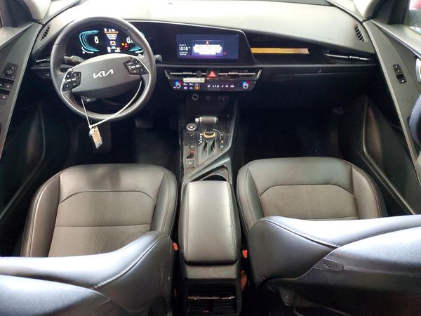 2023 KIA NIRO