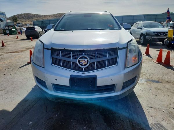 2012 CADILLAC SRX Luxury