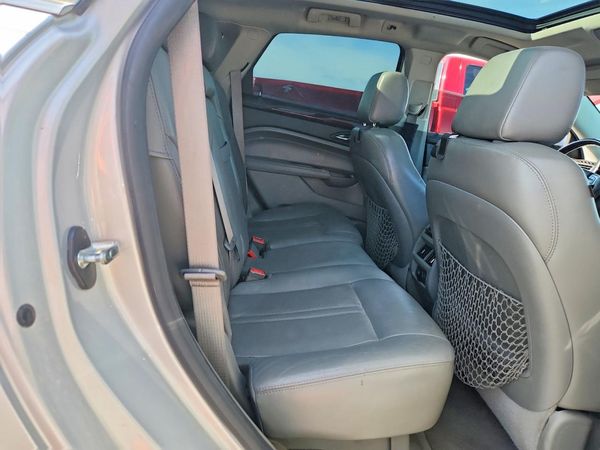 2012 CADILLAC SRX Luxury