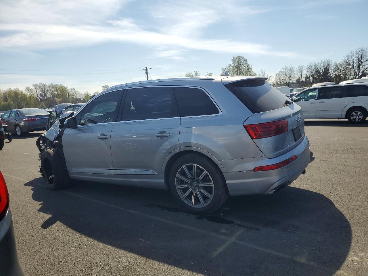 2017 AUDI Q7 quattro Prestige