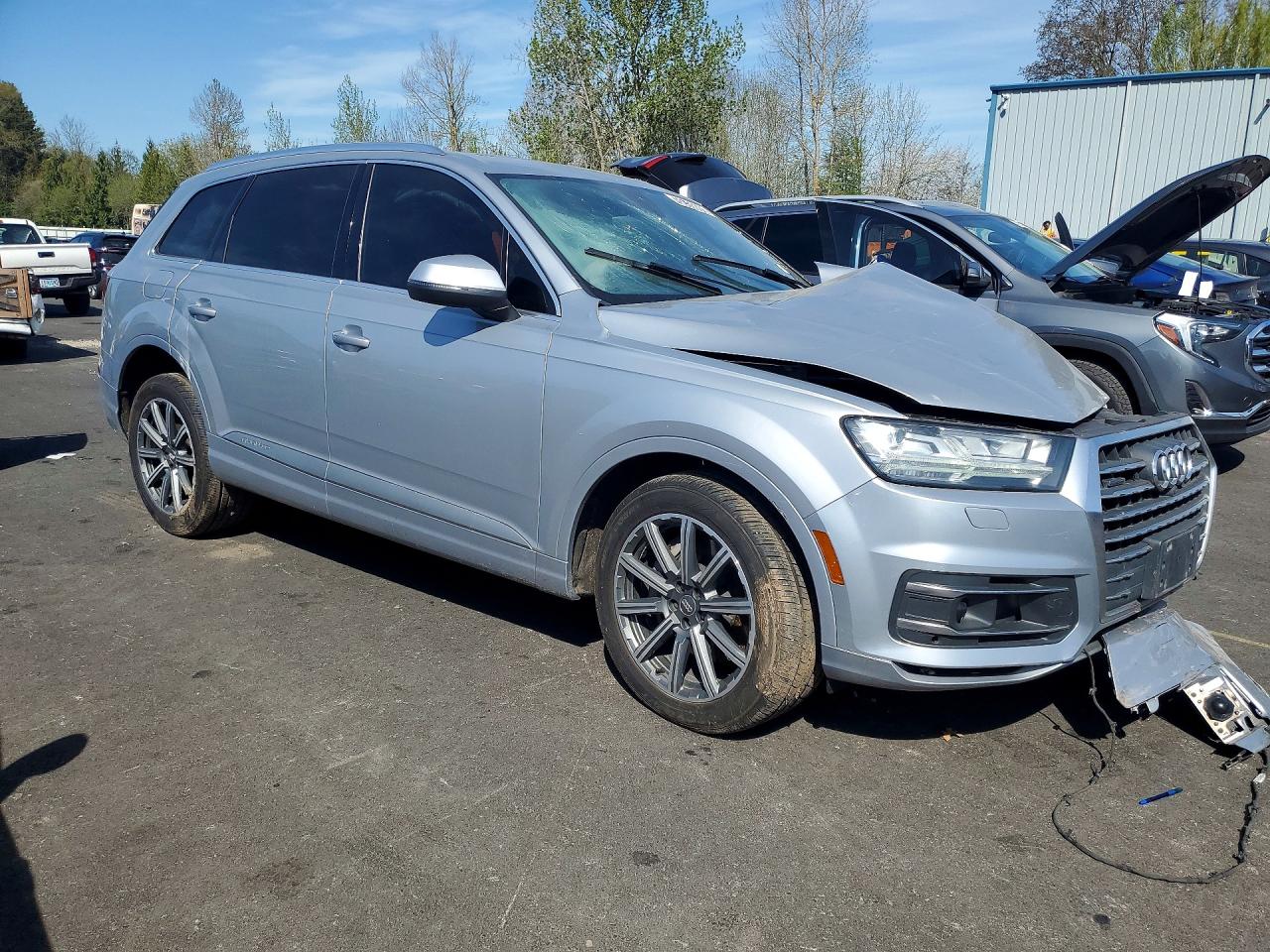 2017 AUDI Q7 quattro Prestige