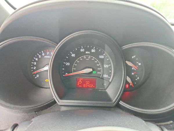 2016 KIA RIO