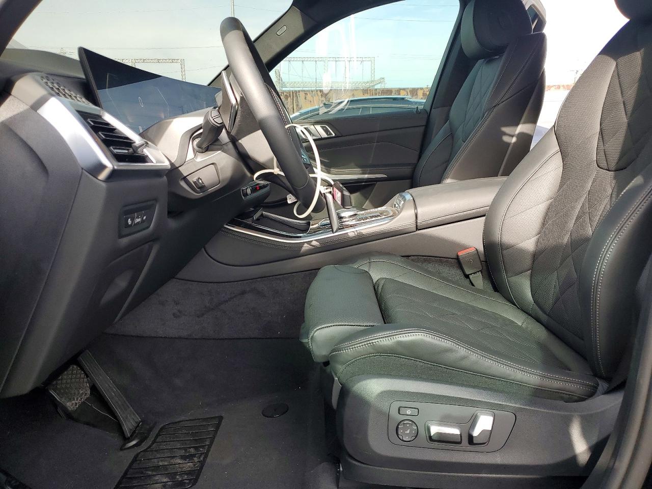 2026 BMW X5 xDrive40