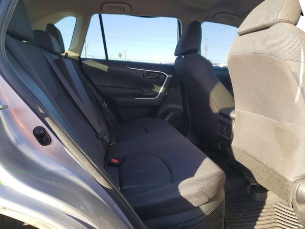 2019 TOYOTA RAV4 HYBD LE HV 4WD