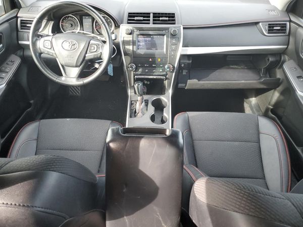 2016 TOYOTA CAMRY