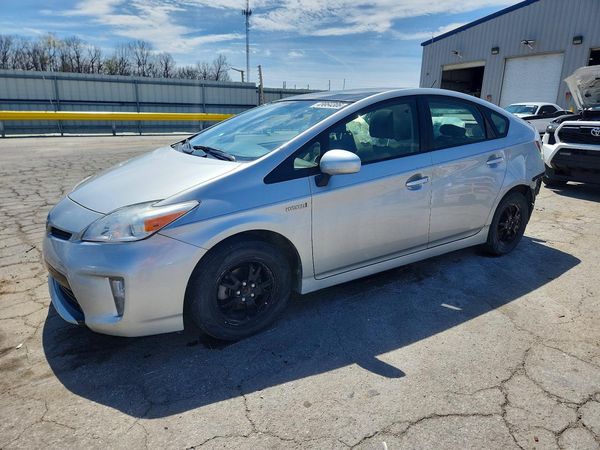 2012 TOYOTA PRIUS