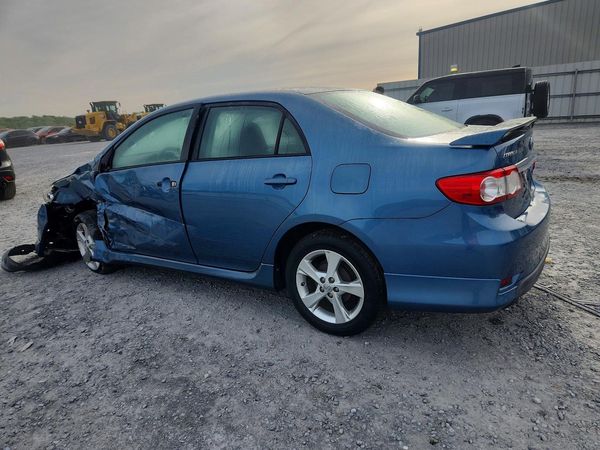 2013 TOYOTA COROLLA