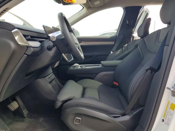 2025 VOLVO EX90