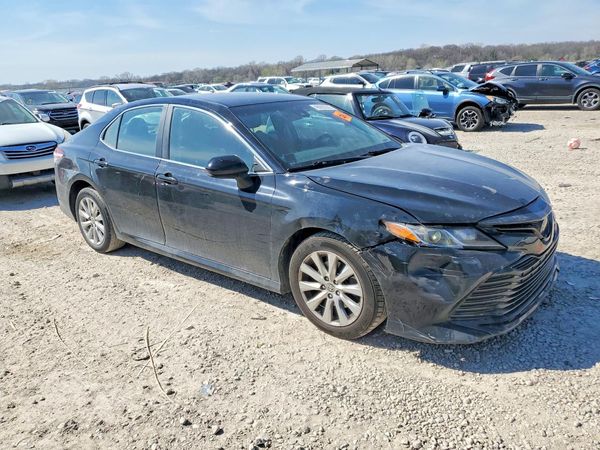 2020 TOYOTA CAMRY