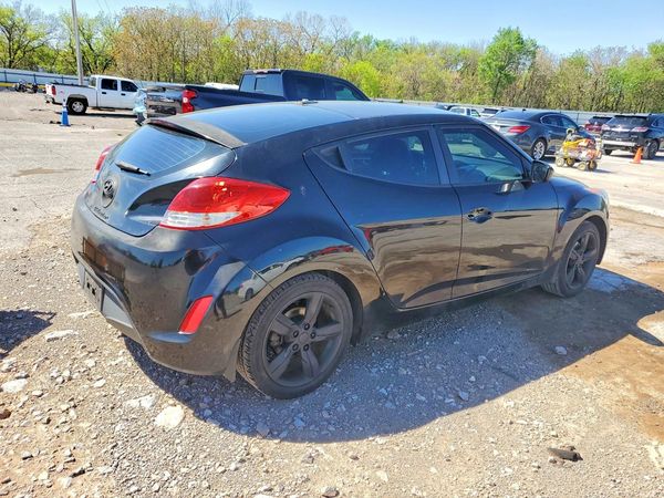 2015 HYUNDAI VELOSTER
