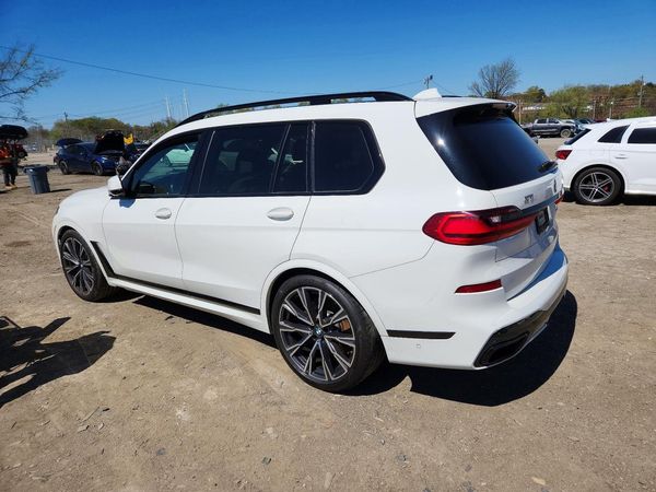 2020 BMW X7 M50i
