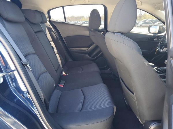 2016 MAZDA 3