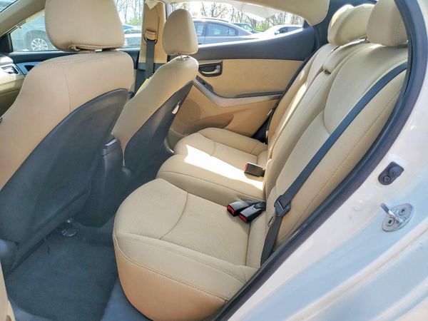 2013 HYUNDAI ELANTRA
