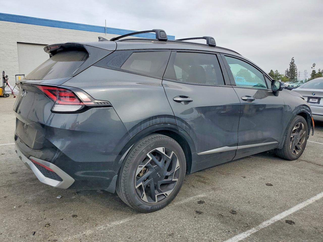 2023 KIA SPORTAGE SX-PRESTIGE or SX-P