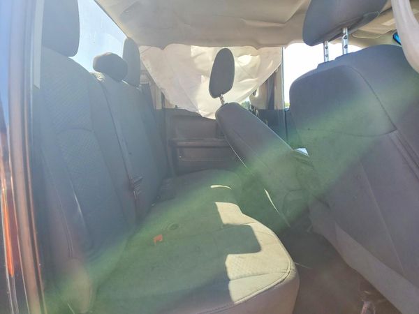 2015 RAM 1500 ST QUAD CAB 4X2