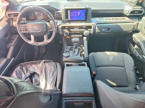 2024 TOYOTA TACOMA