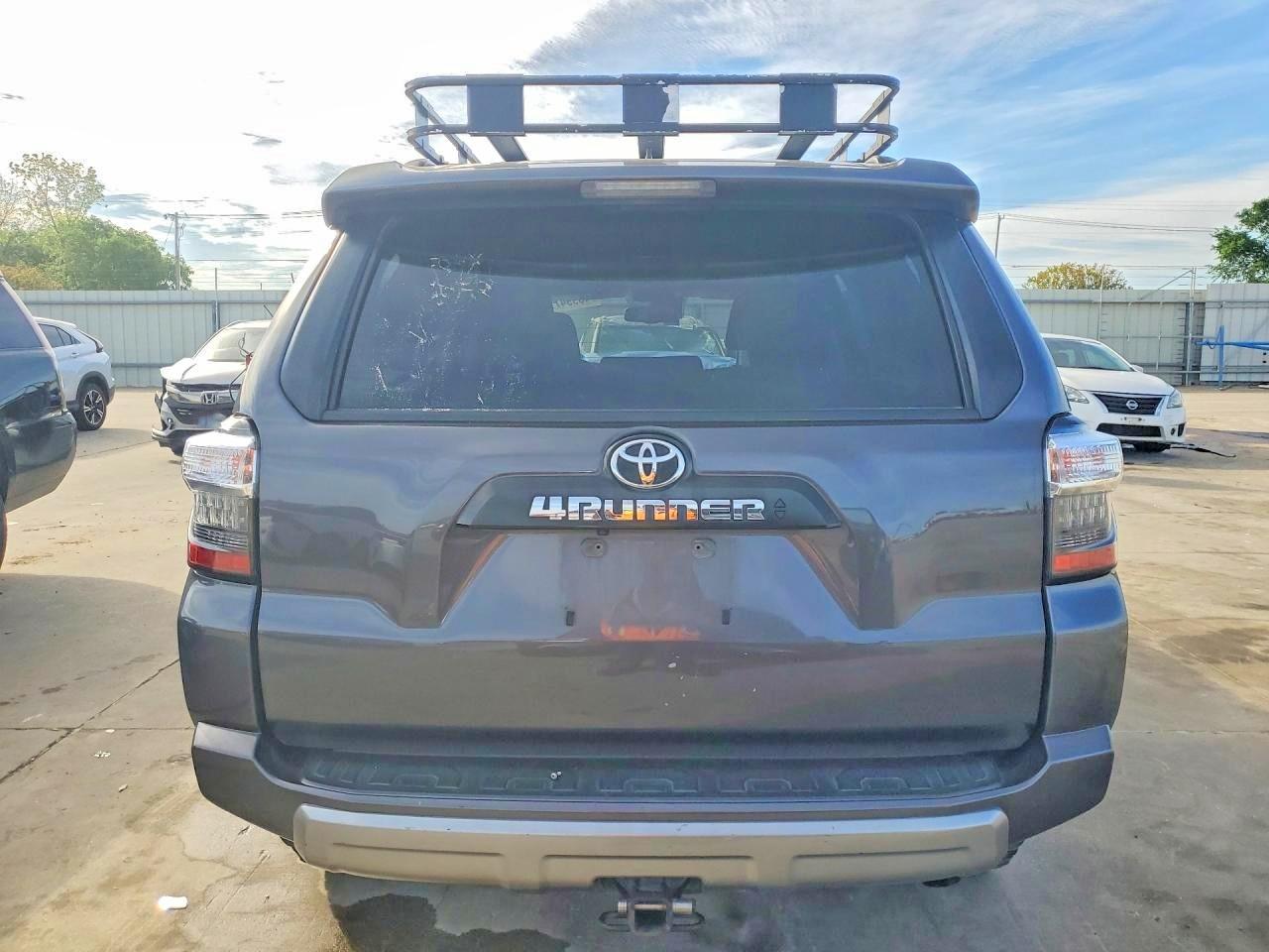 2021 TOYOTA 4RUNNER TRD offroad