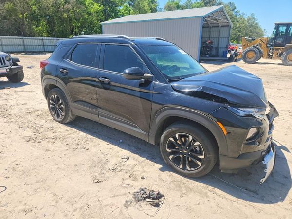 2023 CHEVROLET TRAILBLAZE LT — Passenger 3/4