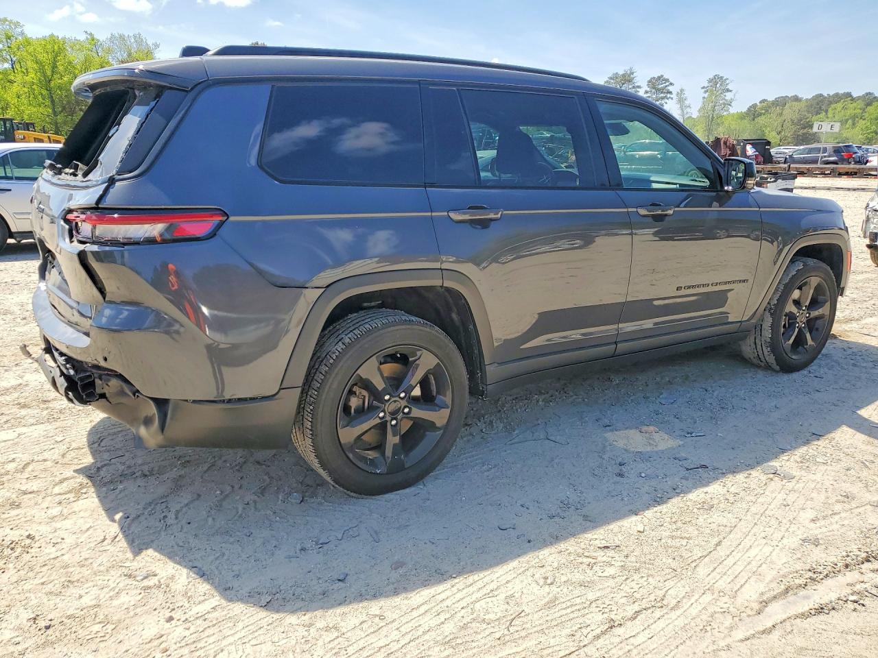2021 JEEP GRAND CHEROKEE L LAREDO 4X4